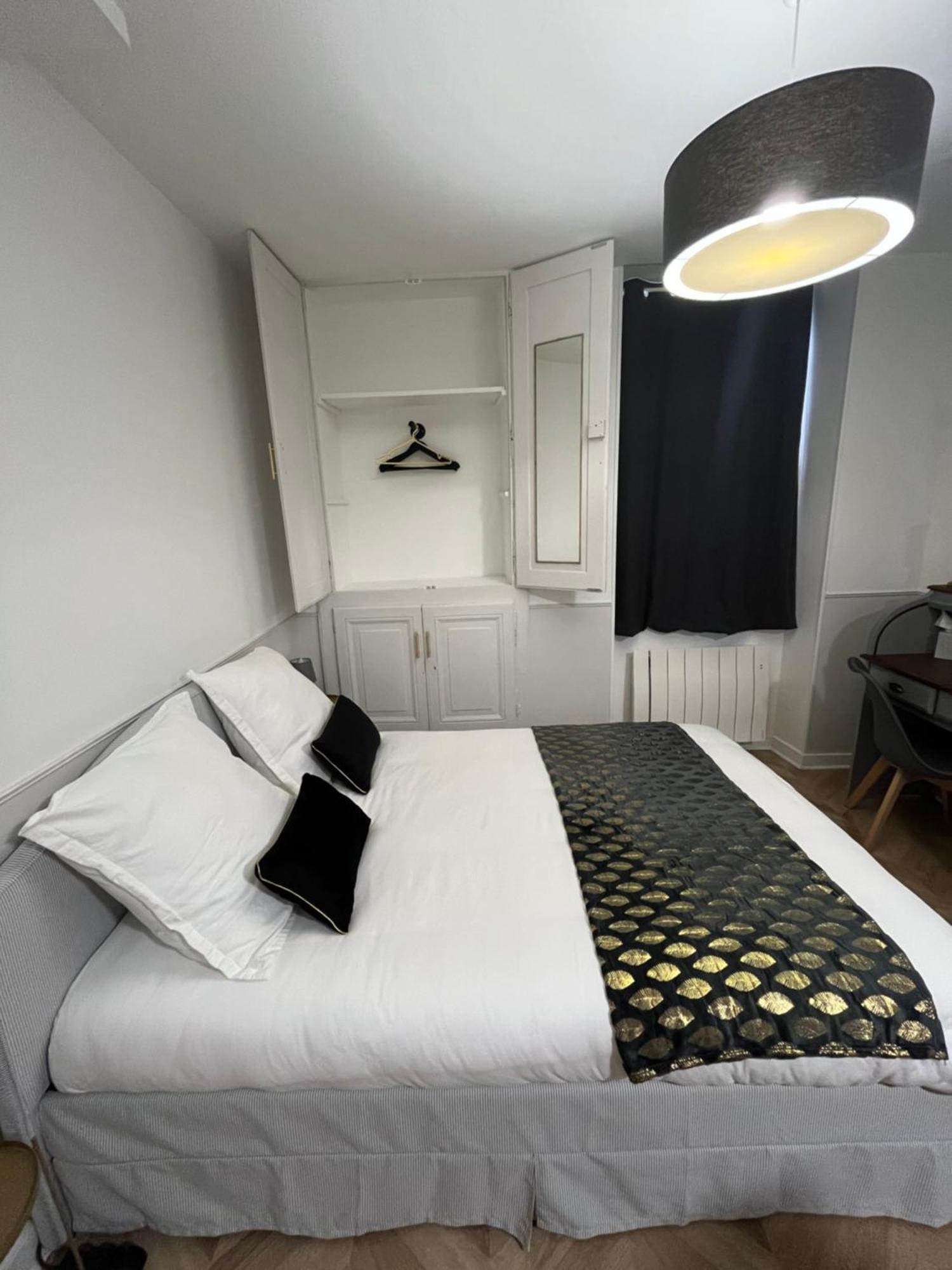 Le Studio Haslay Seraucourt En Plein Coeur De Ville De Bourges - Charme De L Ancien Et Confort Contemporain 외부 사진